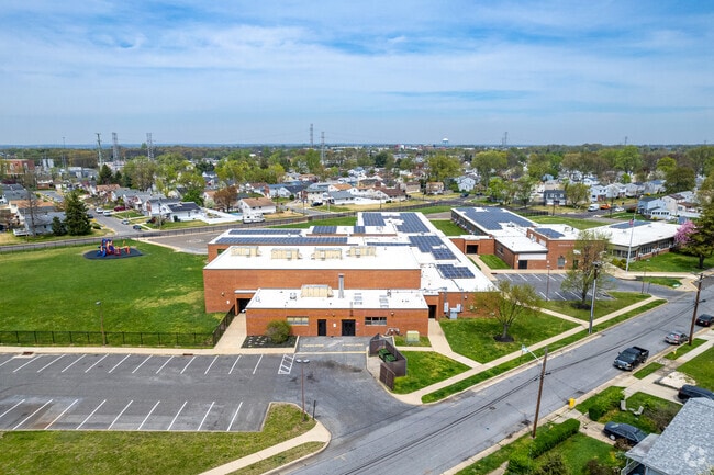 Benjamin Franklin Elementary School is a great school children can attend in New Jersey.