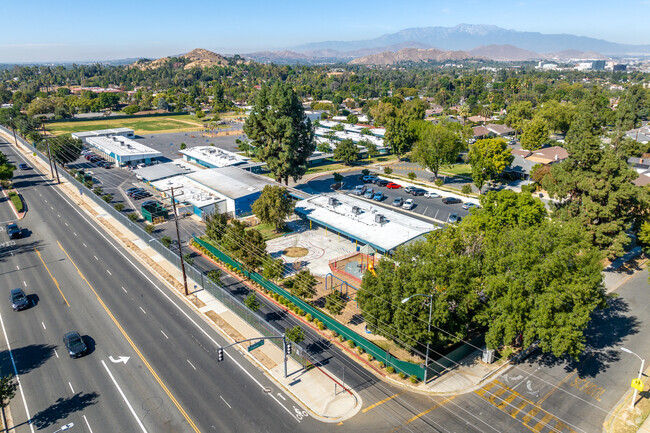 Alcott Elementary School offers a sprawling campus when viewed from above.