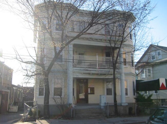 59 Linden St unit 3, Allston, MA 02134 - photo 2