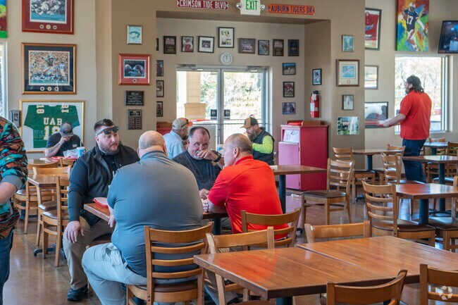 Bite into a delicious burger at Hamburger Heaven near Powderly.