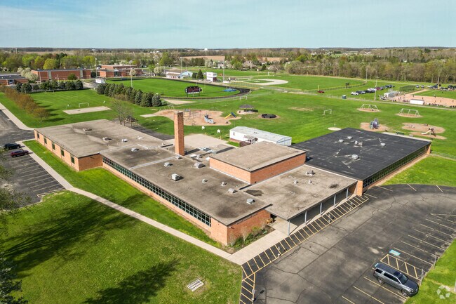 Morenci Elementary school is a public school in Morenci that has a student teacher ratio of 16 to 1.