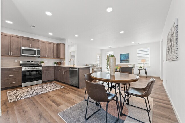 3633 Stonecap St, Richland, WA 99352 - photo 4