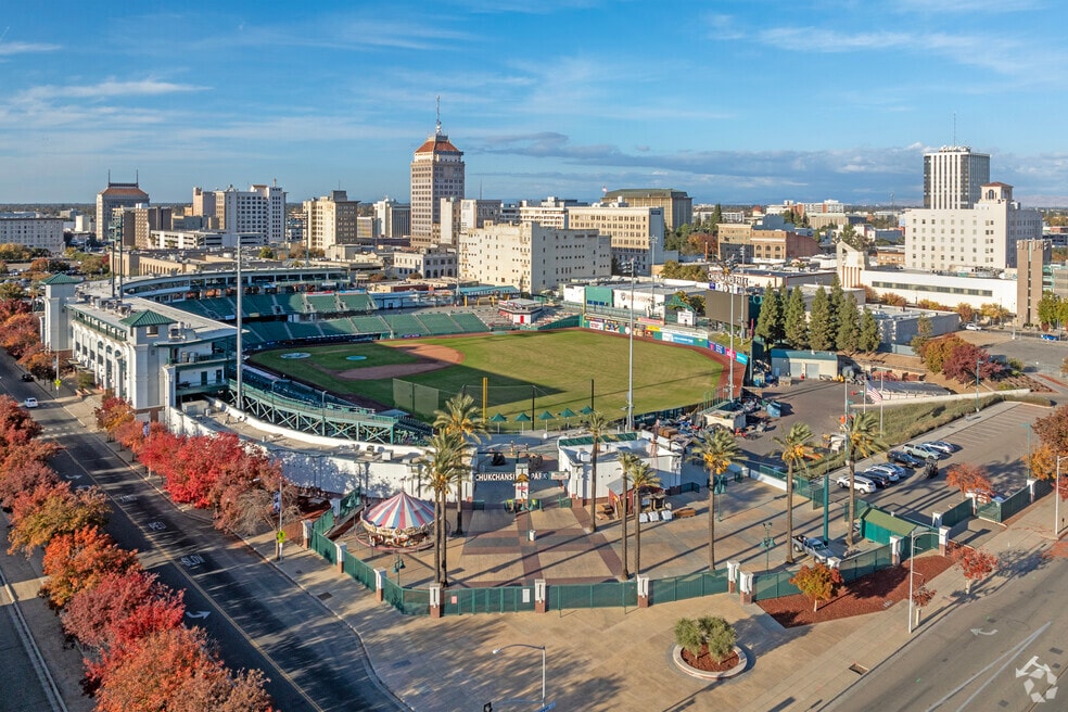 Fresno_1001745_MC_081125_V1