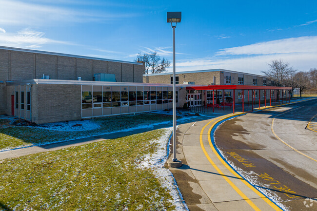 Fort Wayne's Jeff High Towles Intermediate school has 583 students.
