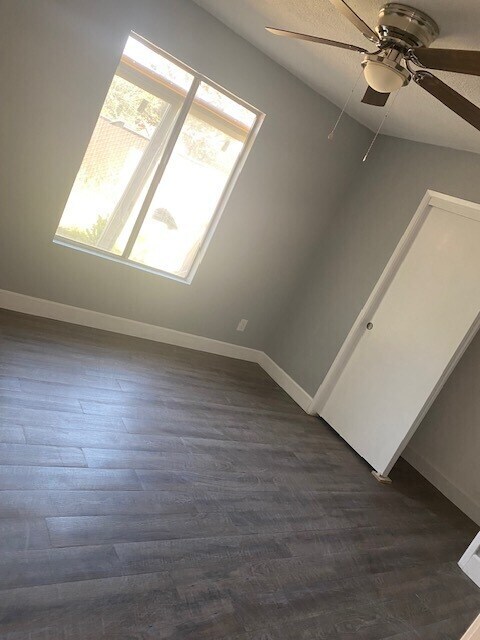 520 N Prospect St unit Aces, Porterville, CA 93257 - photo 7