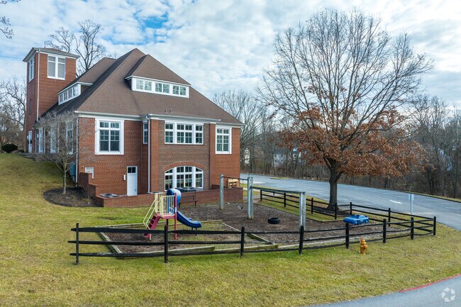 HCHC's Leadership Academy in Columbia is a private, alternative, Christian school.