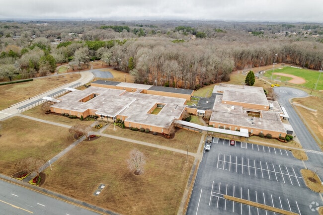 Woodruff Middle School students have access to a variety of school clubs and programs.