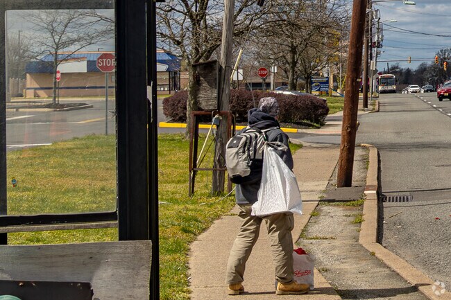 Commute into Camden or Philadelphia using New Jersey’s public bus system.