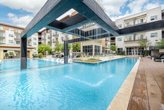 1025 Preston Rd, Plano, TX 75093