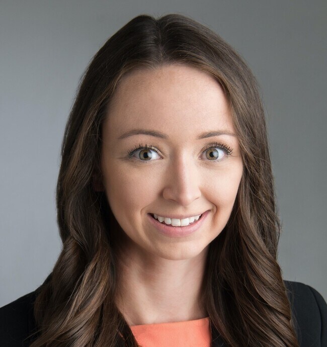 Shelby Kutz Real Estate Agent in Dallas, OR