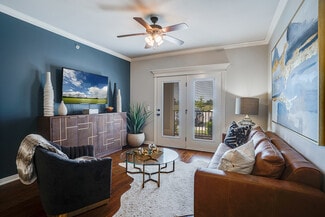 1102 SW Sullivan Way, Bentonville, AR 72712