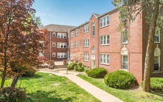 7508 Cromwell Dr, Clayton, MO 63105