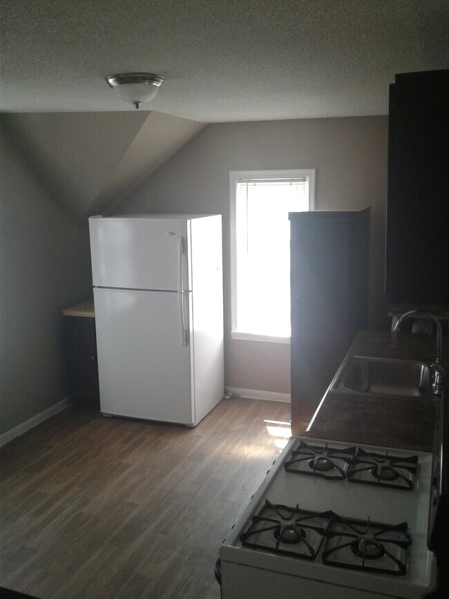 673 Dale St N unit 2, Saint Paul, MN 55103 - photo 6