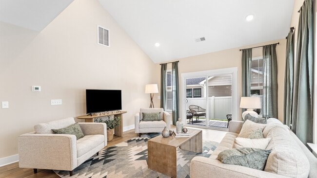 12115 Mahogany Cir, Inman, SC 29349 - photo 6