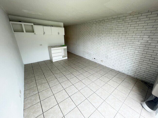 Naples Apartments, Naples, TX 75568 - photo 5