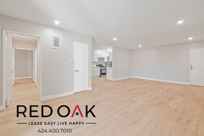 1909 Buckingham Rd unit 12, Los Angeles, CA 90016 - photo 7