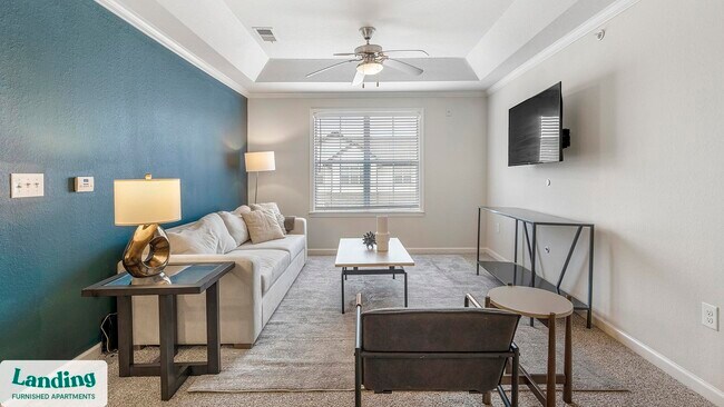 97 Market Point Dr unit 532.1407996, Greenville, SC 29607 - photo 3