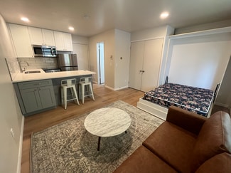 542 W Doty St, Madison, WI 53703