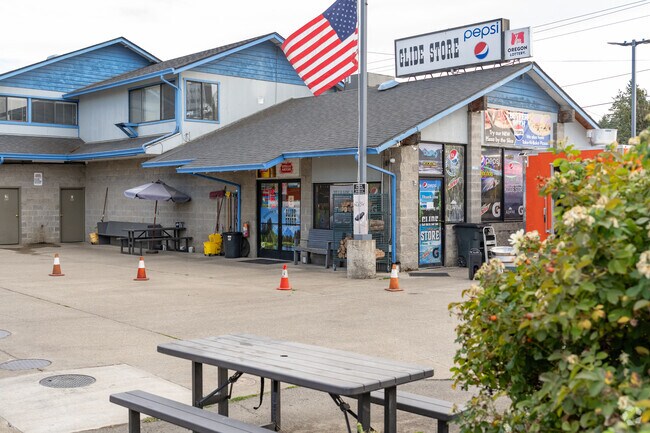 The Glide Store is a convenience store with a Chevron in Glide, Oregon.