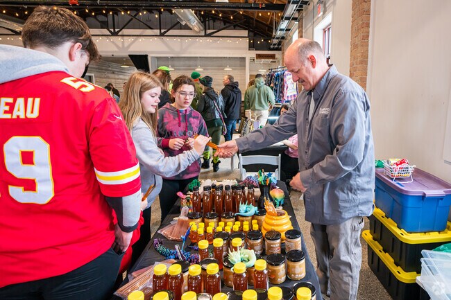 Wonderview resident can get honey and other goods at the Pot O' Gold Craft Event.