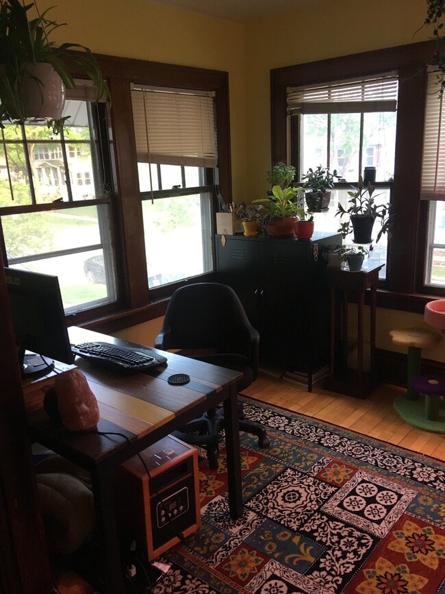 1307 22nd Ave NE unit 2, Minneapolis, MN 55418 - photo 4