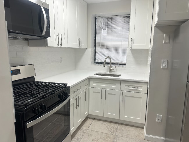 67 Brinkerhoff St unit 1E, Jersey City, NJ 07304 - photo 6