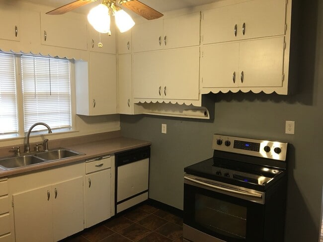 816 15th St, Greeley, CO 80631 - photo 7