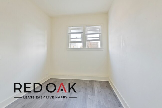 537 S Kenmore Ave unit 406, Los Angeles, CA 90020 - photo 4