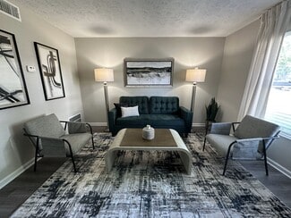 4634 Parc Chateau Dr, Lithonia, GA 30058