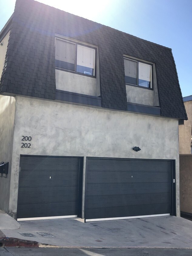 202 39th St unit 202 - 1 Bedroom, Manhattan Beach, CA 90266 - photo 5