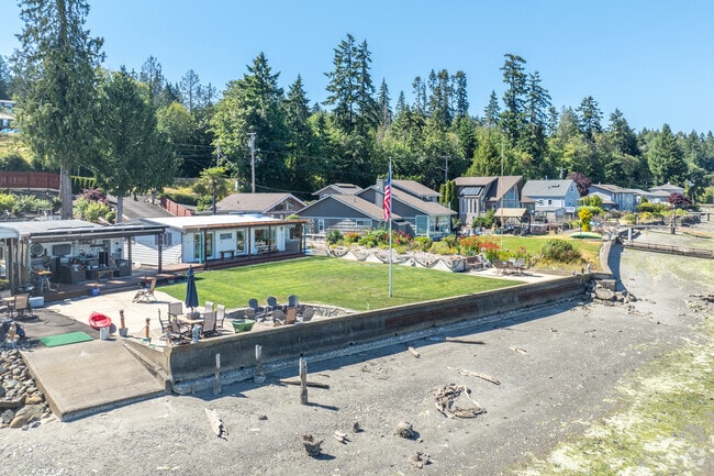 Southworth's waterfront features charming Cape Cod and diverse architectural homes.