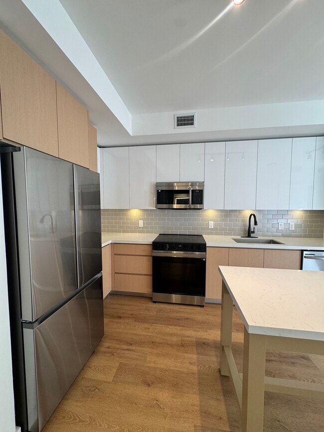 1655 NW 124th St unit 522, North Miami, FL 33167 - photo 3