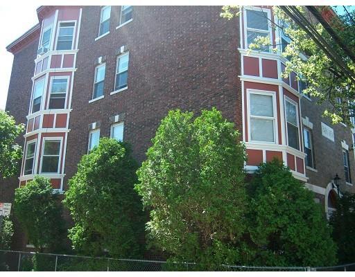 122 Berkshire St unit 3, Cambridge, MA 02141 - photo 3