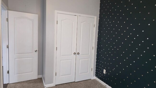 211 Spring Bank Ave, Frederick, MD 21701 - photo 6