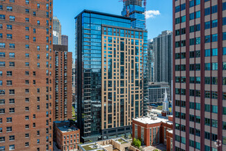 833 N Clark St, Chicago, IL 60610