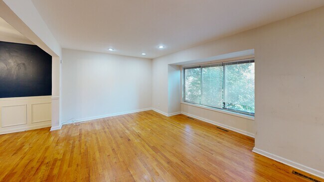 67 Dennison Dr, East Windsor, NJ 08520 - photo 2