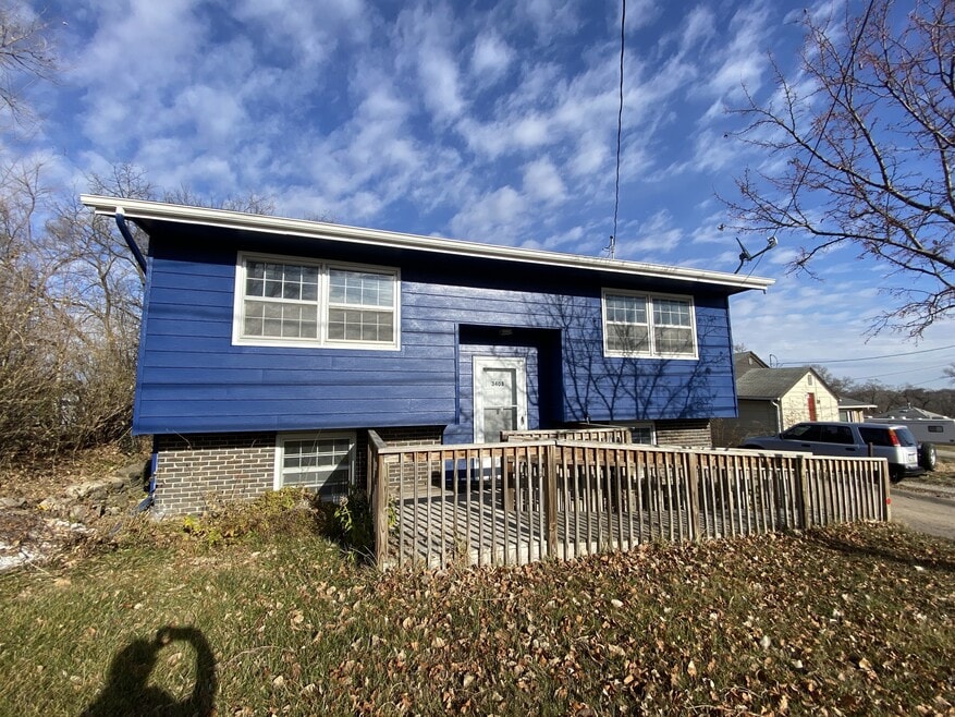 3408 Easton Blvd, Des Moines, IA 50317 - photo 1