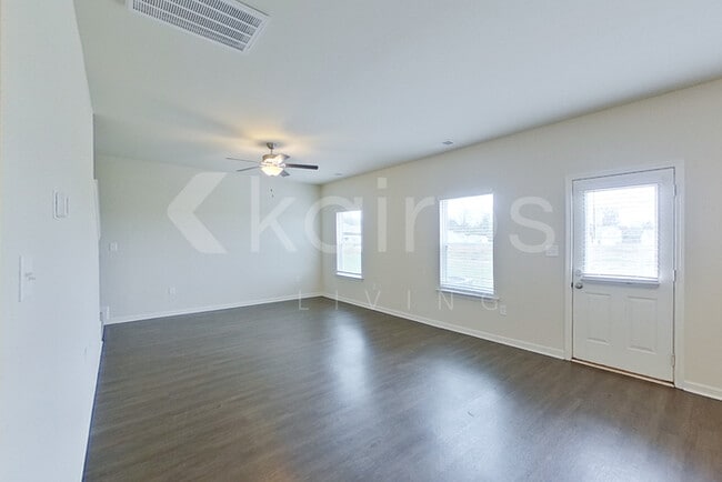 1138 Freedom Pkwy, Montevallo, AL 35115 - photo 3