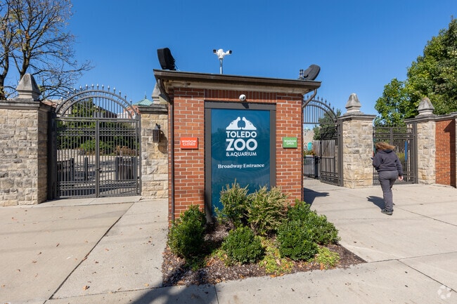 Toledo Zoo & Aquarium in Beverly welcomes visitors daily from 10AM until 4PM.