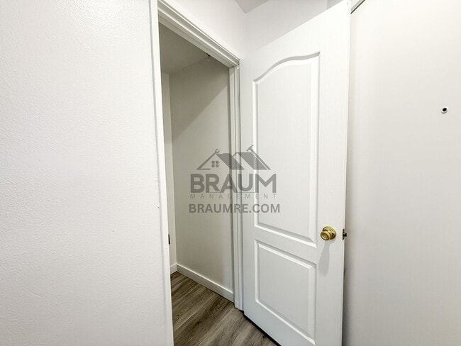 7323 Winnetka Ave unit 107, Winnetka, CA 91306 - photo 3