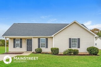 99 Jethro Cir, Smithfield, NC 27577