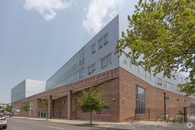 Elizabeth HS is a highly rated magnet school located in the Crane Sq section of Elizabeth.