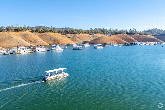 Enjoy a day on the water at the marina in Kelly Ridge.