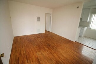 1336 Berkeley St, Santa Monica, CA 90404
