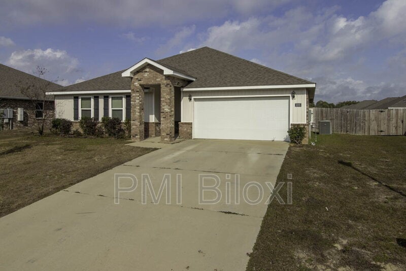 1005 Enclave Cir, Long Beach, MS 39560 - photo 1