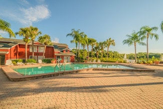 8505 Lincoln Cove Dr, Tampa, FL 33614