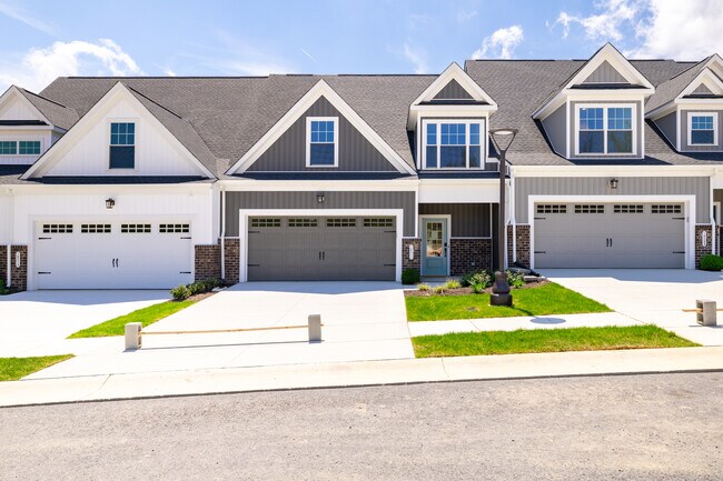 6702 Blue Iris Ln unit 36658327, Moseley, VA 23120 - photo 4