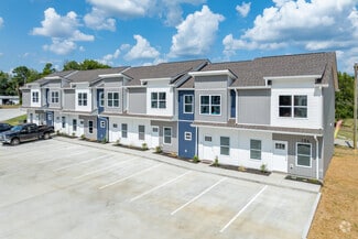 111-125 Caney Commons Dr, Gordonsville, TN 38563