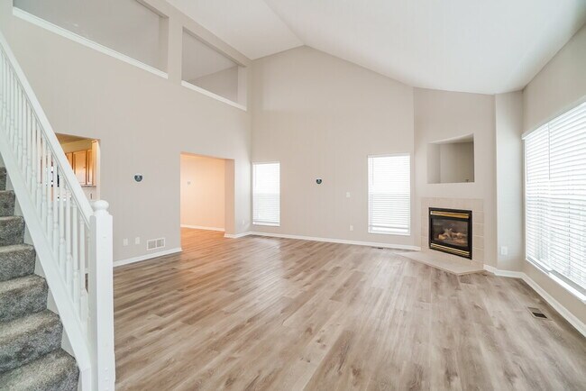 238 Oxford Dr SW, Pataskala, OH 43062 - photo 5