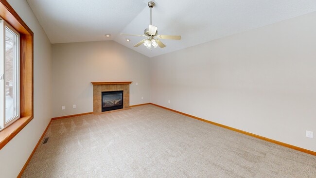 607 Miller Ct, Dundas, MN 55019 - photo 2
